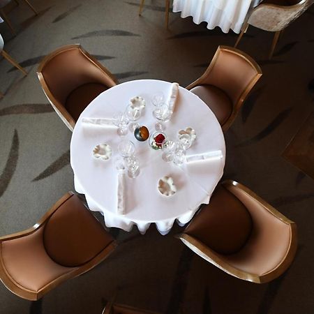 Logis Hotel Restaurant Au Boeuf Rouge Niederschaeffolsheim Zewnętrze zdjęcie