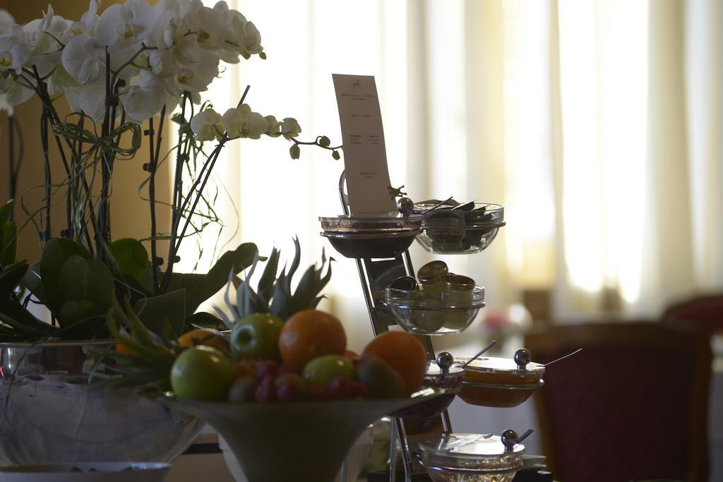 Logis Hotel Restaurant Au Boeuf Rouge Niederschaeffolsheim Zewnętrze zdjęcie